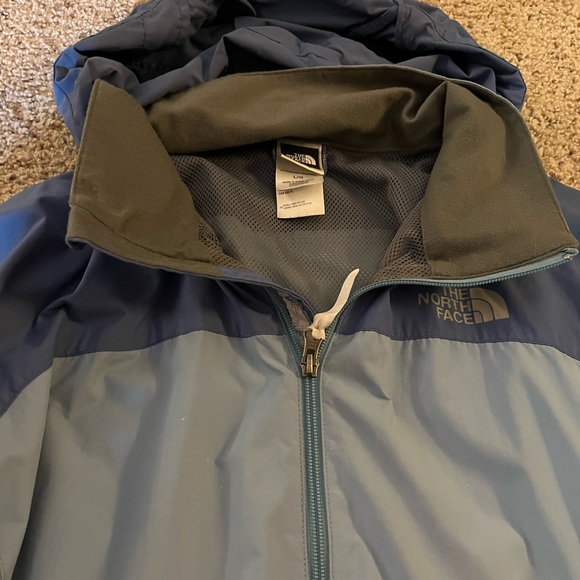 The North Face Jackets & Blazers - EUC The North Face Hydrenalite Wind Jacket